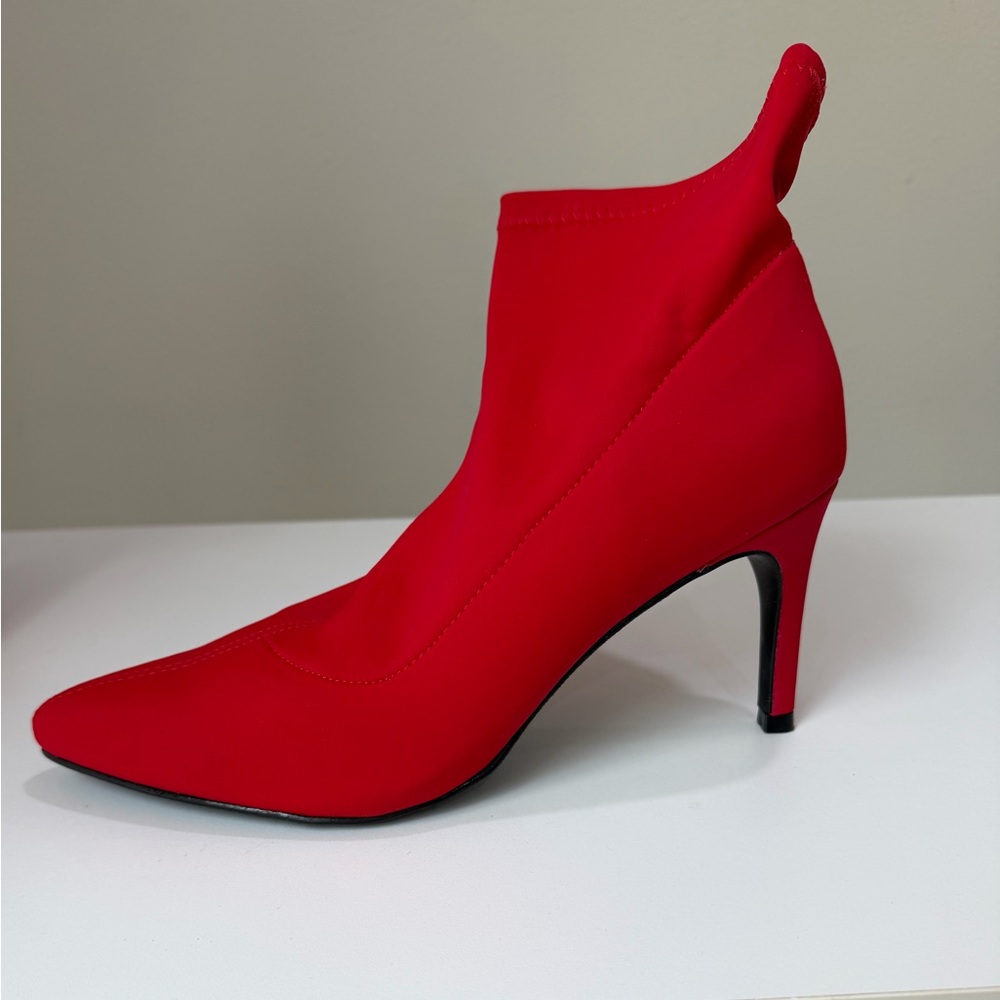 A new day Red Women's Heeled Cady Ankle Boots, Size 8.5